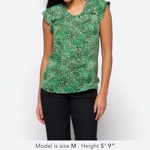 Flowy flattering patterned top